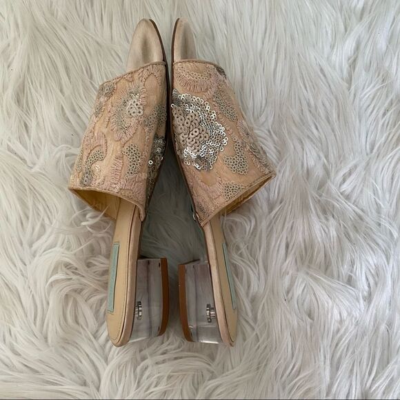 Betsy Johnson SR-Ryder blush sequins embroidered lucite block heel slides 7.5 - Picture 8 of 13